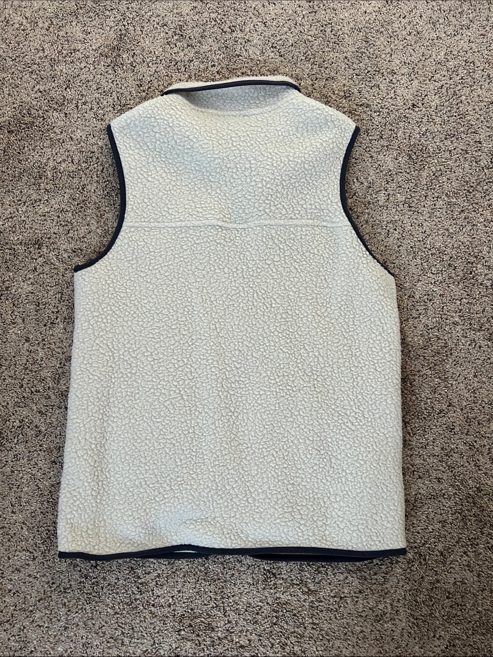 Patagonia Women's Retro Pile Vest - Picture 3 of 3